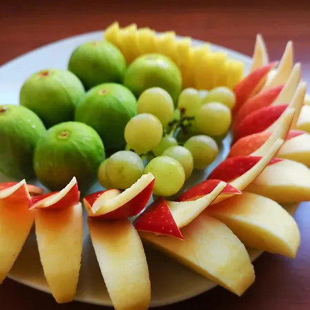 住宿加早餐酒店 Panorama 皮亚扎-阿尔梅里纳