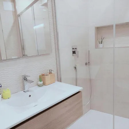 Panorama 住宿加早餐酒店 皮亚扎-阿尔梅里纳