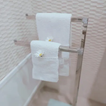 住宿加早餐酒店 Panorama 皮亚扎-阿尔梅里纳